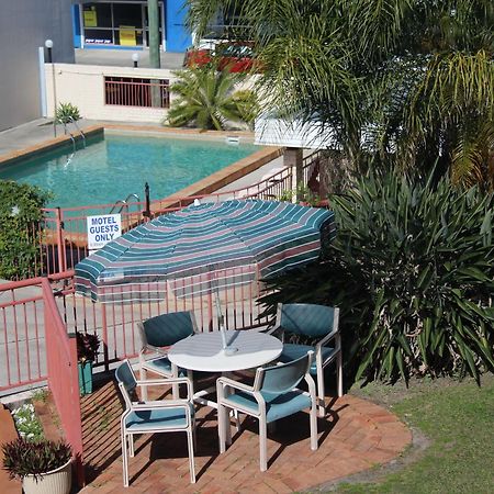 Caloundra Suncourt Motel Exteriör bild