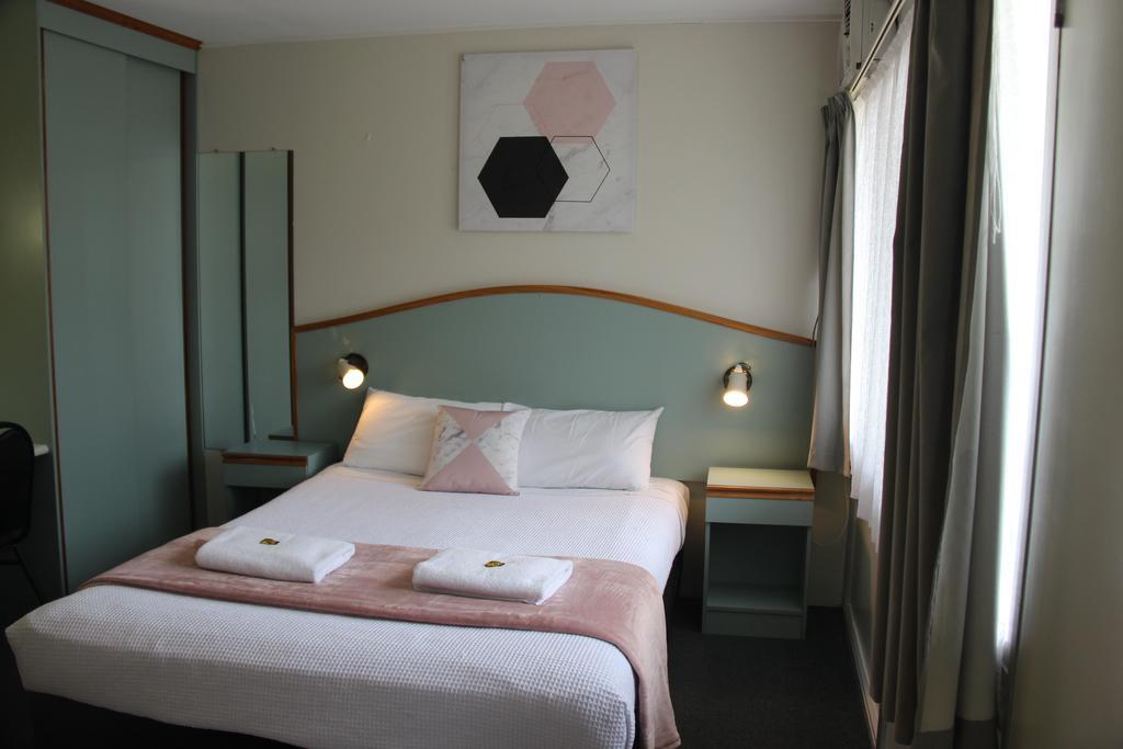 Caloundra Suncourt Motel Rum bild