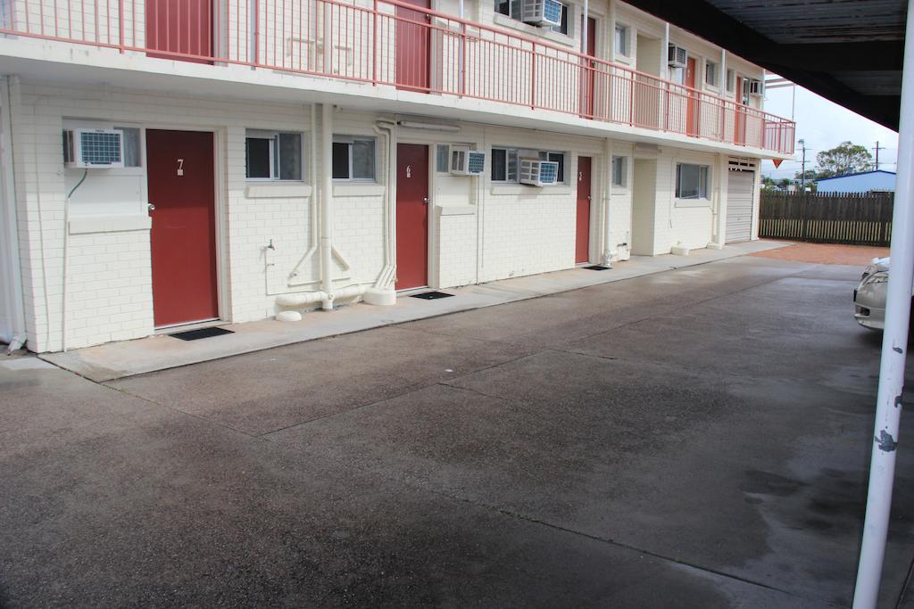 Caloundra Suncourt Motel Exteriör bild