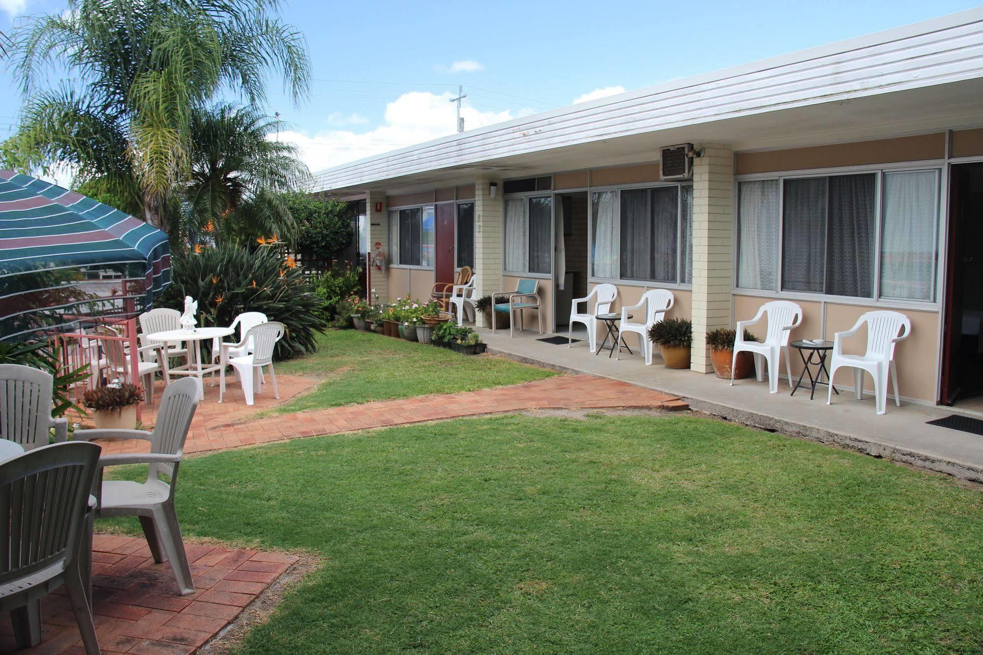 Caloundra Suncourt Motel Exteriör bild