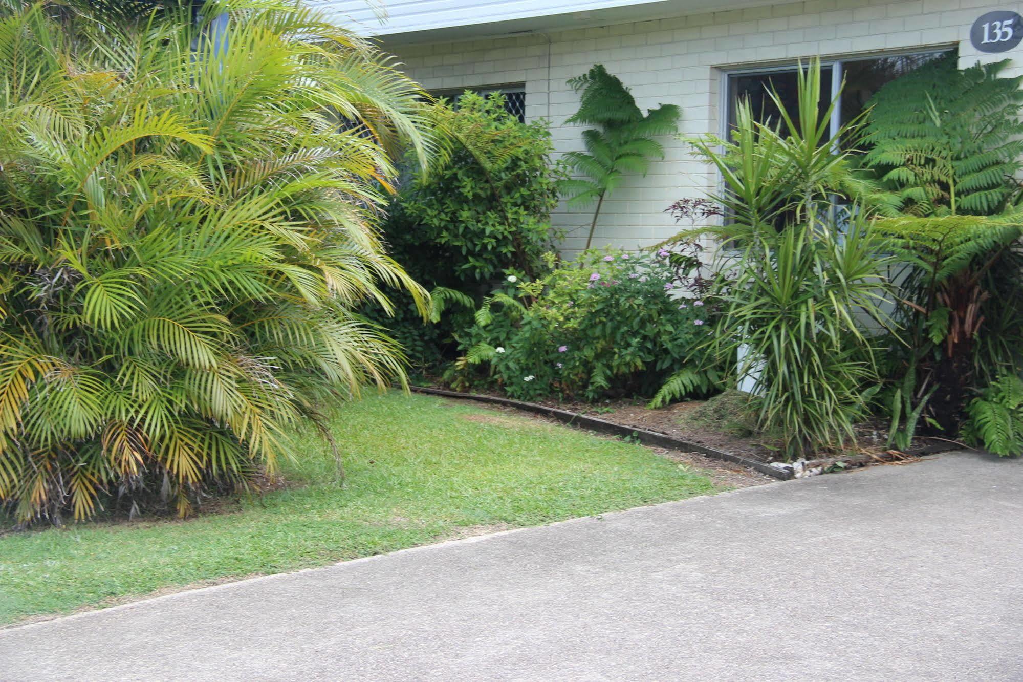 Caloundra Suncourt Motel Exteriör bild